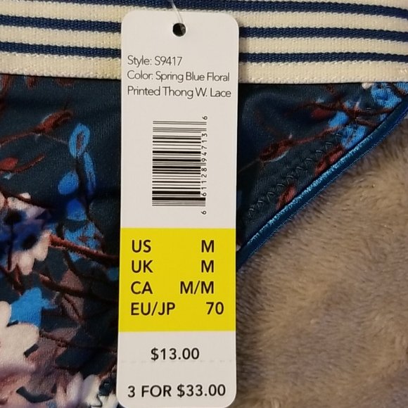 3/$25 Sam Edelman Thong with Lace - Picture 5 of 6